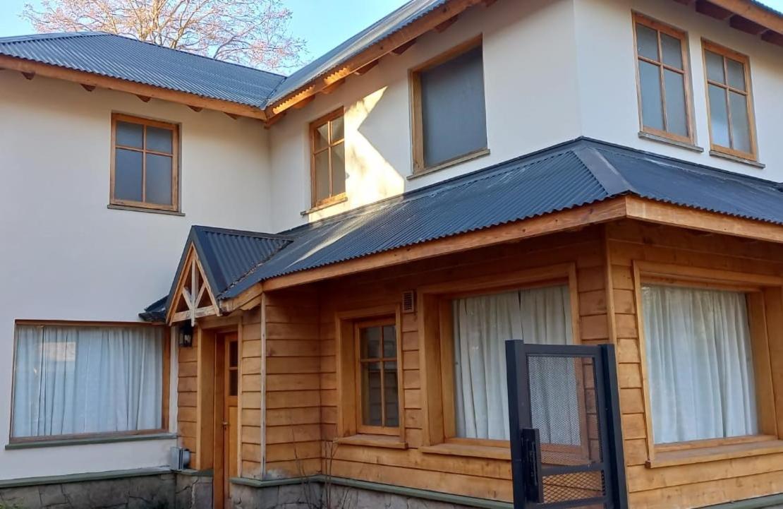 Refugio Del Arroyo Aparthotel San Martín de los Andes Exterior foto
